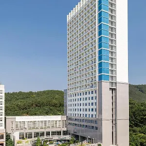 Skytop Airport Hotel