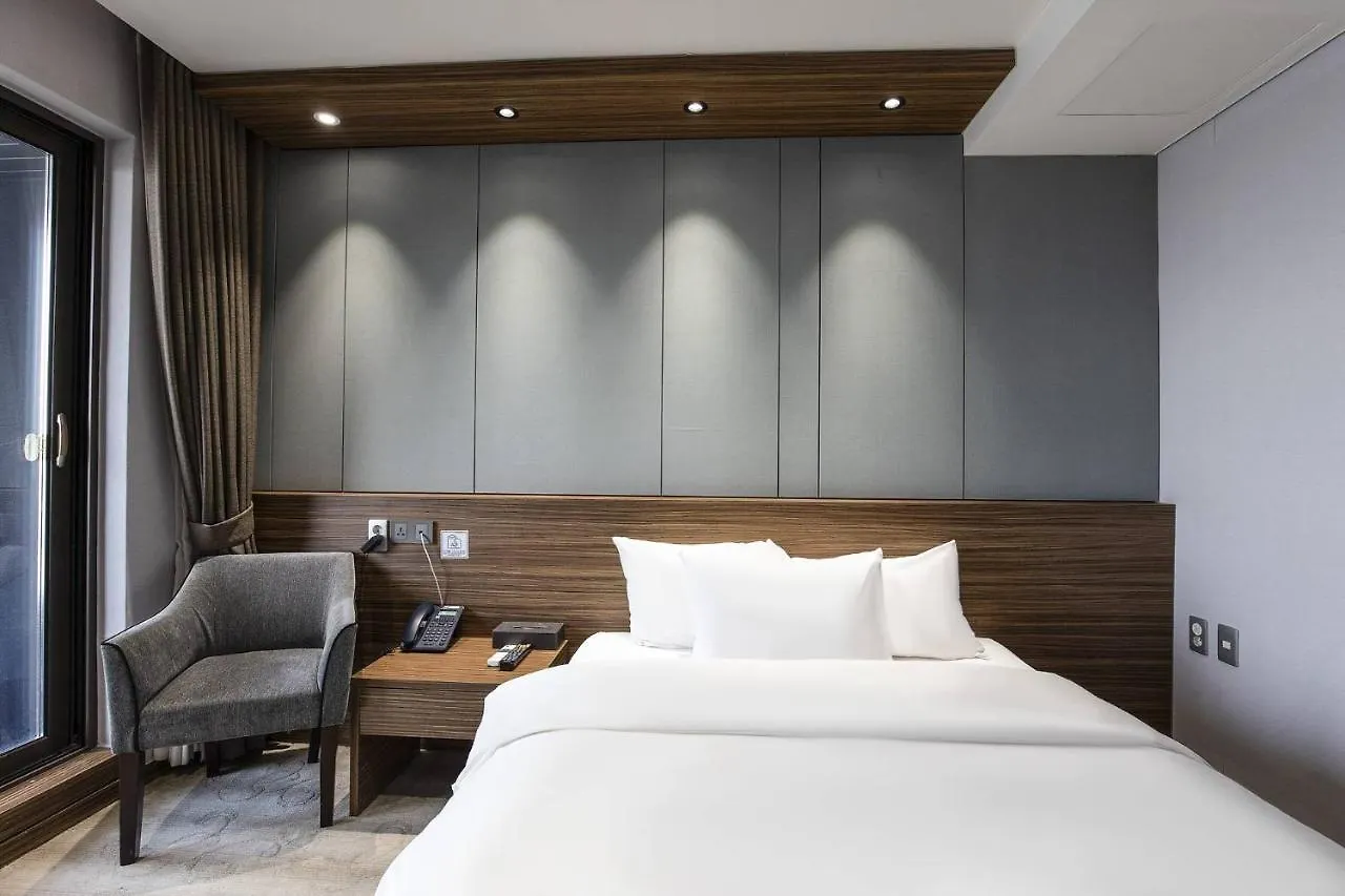 Western Grace Hotel Incheon 4*,