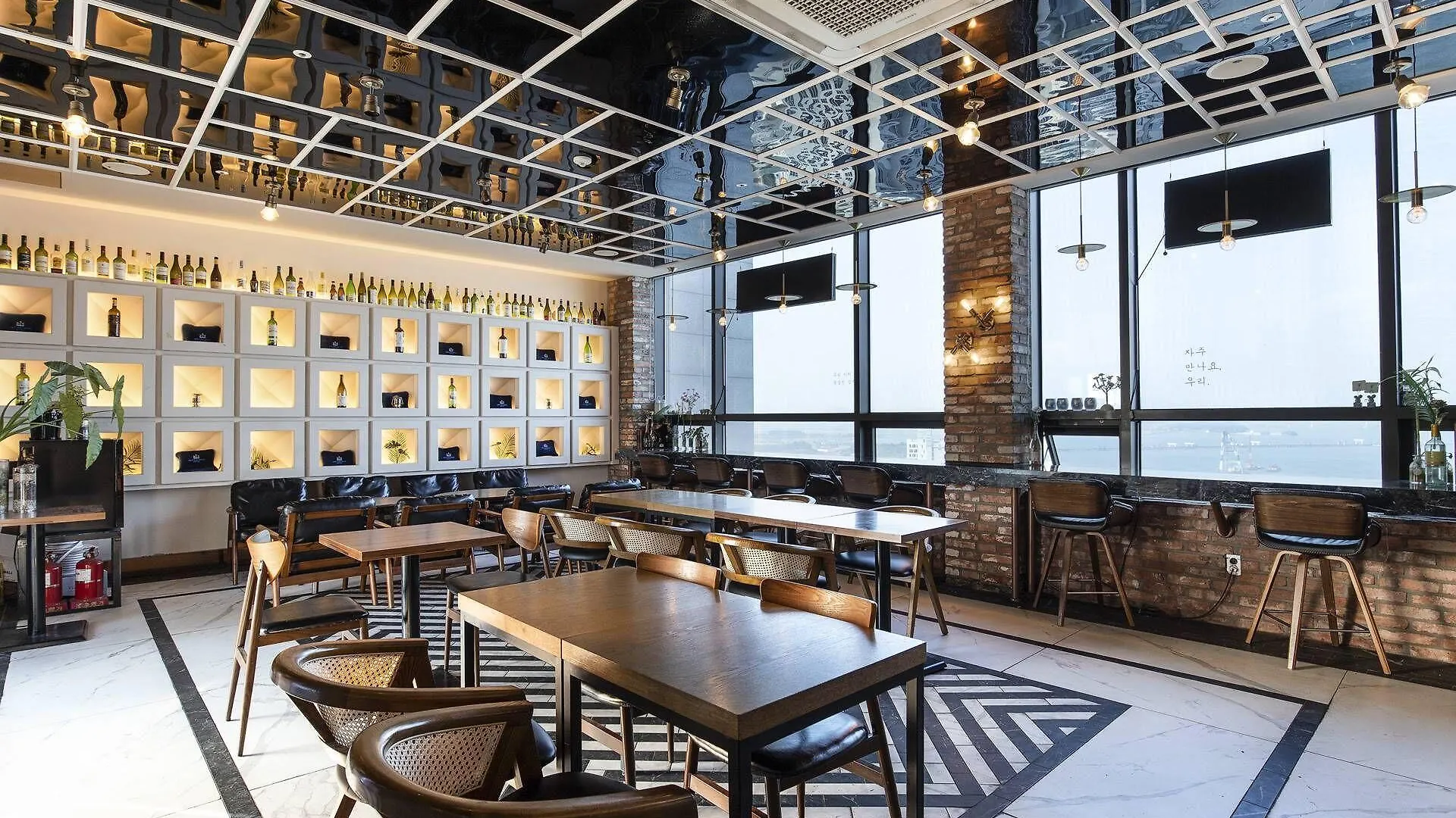 Western Grace Hotel Incheon 4*,